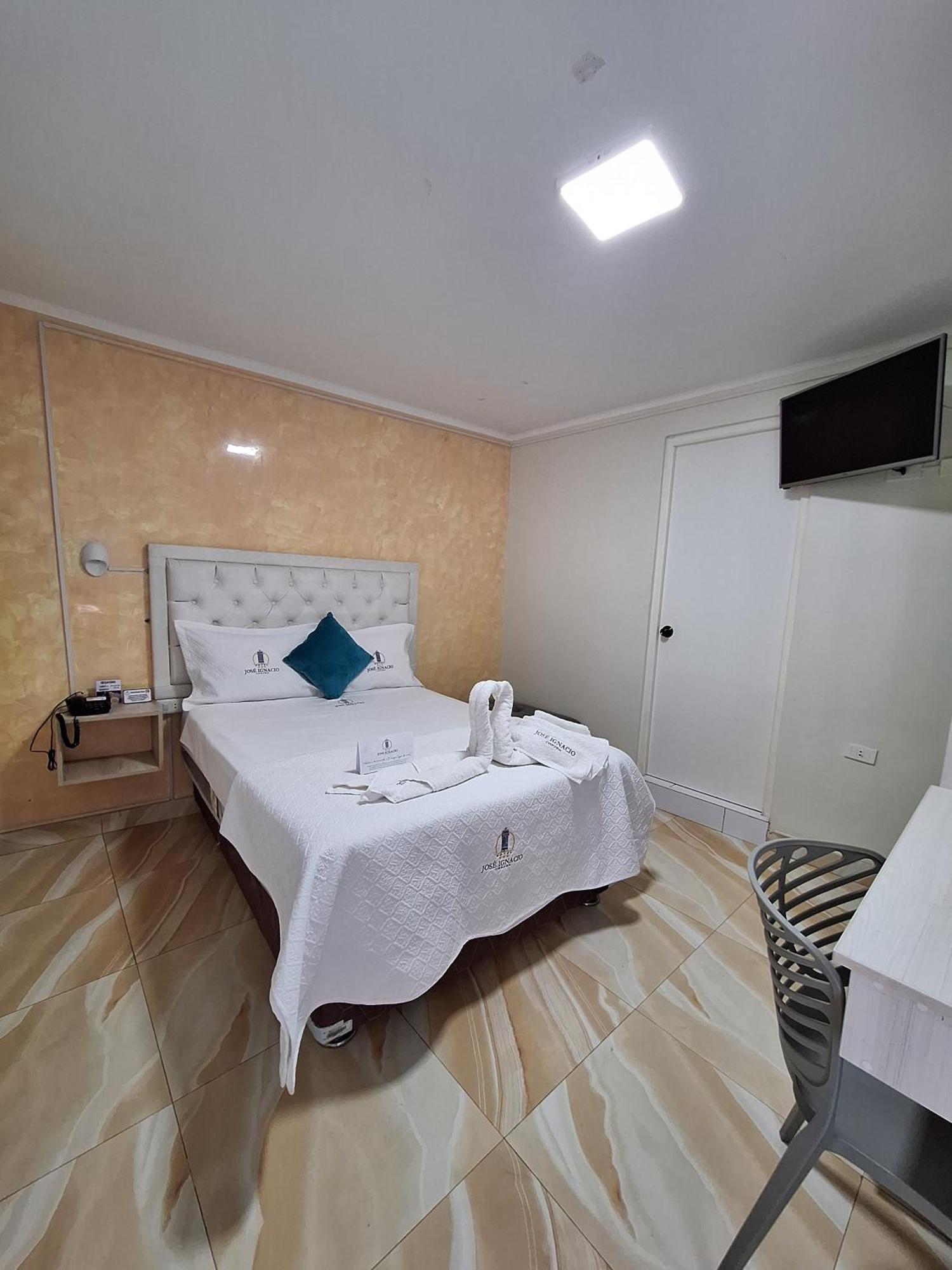 Hotel Jose Ignacio Chepén Zewnętrze zdjęcie