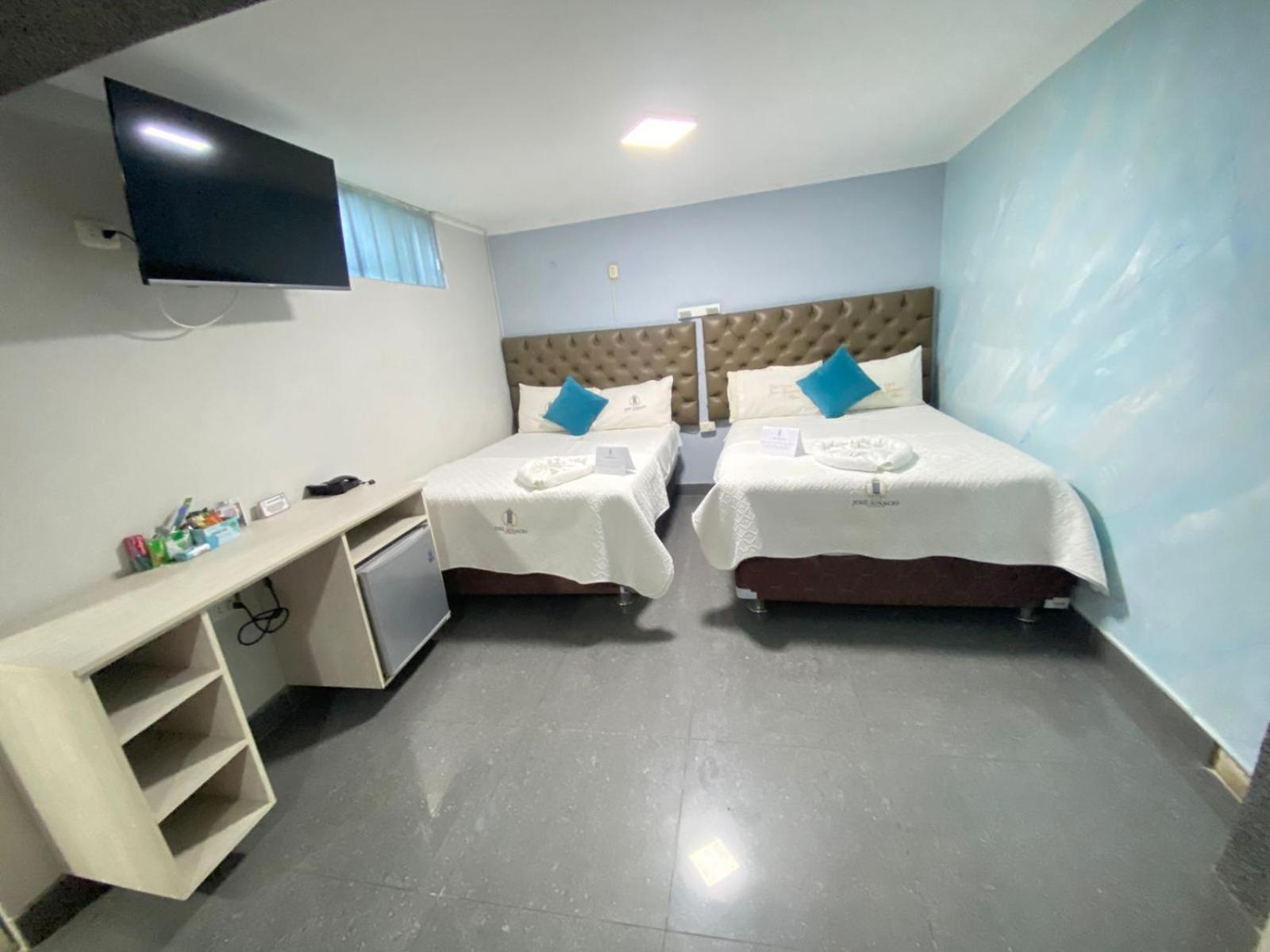 Hotel Jose Ignacio Chepén Zewnętrze zdjęcie