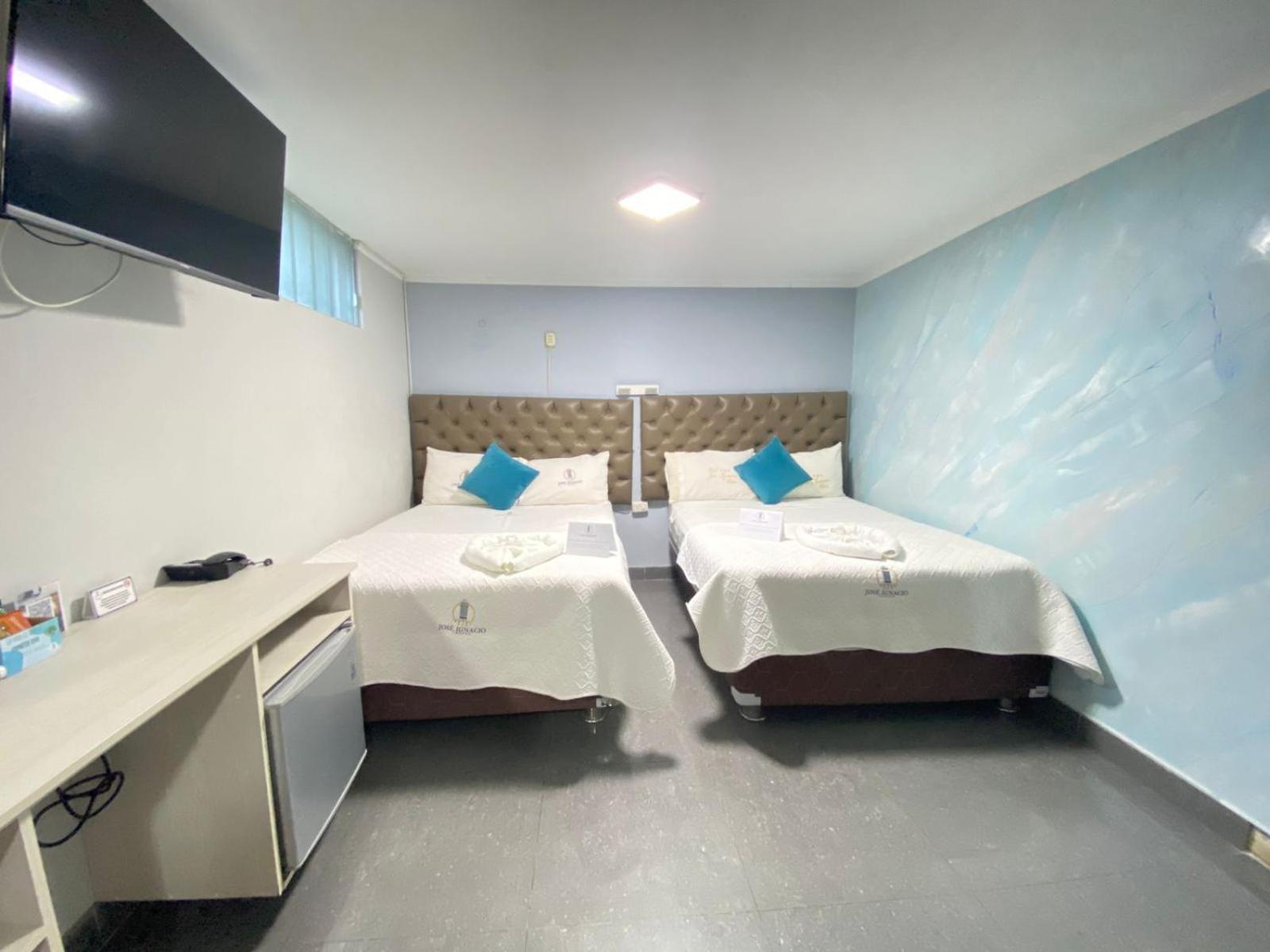 Hotel Jose Ignacio Chepén Zewnętrze zdjęcie